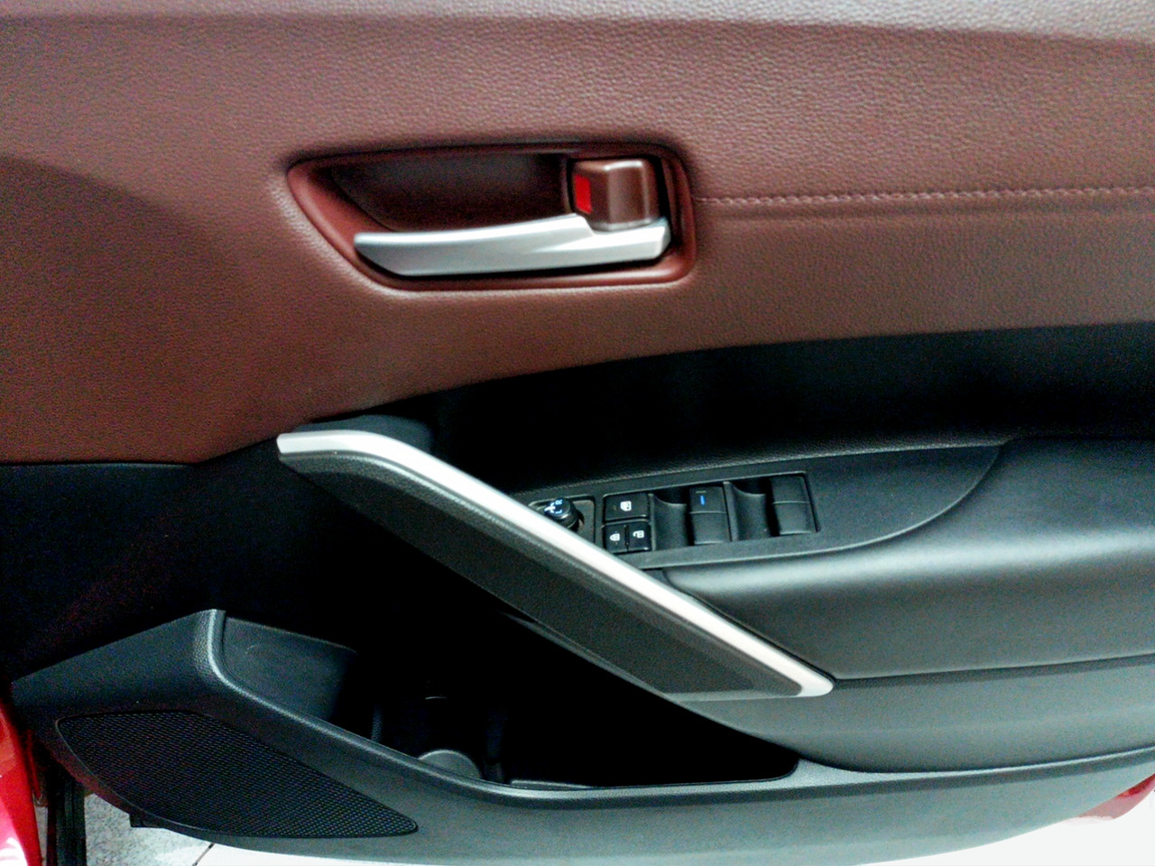 Toyota COROLLA CROSS 1.8 HYBRID XR