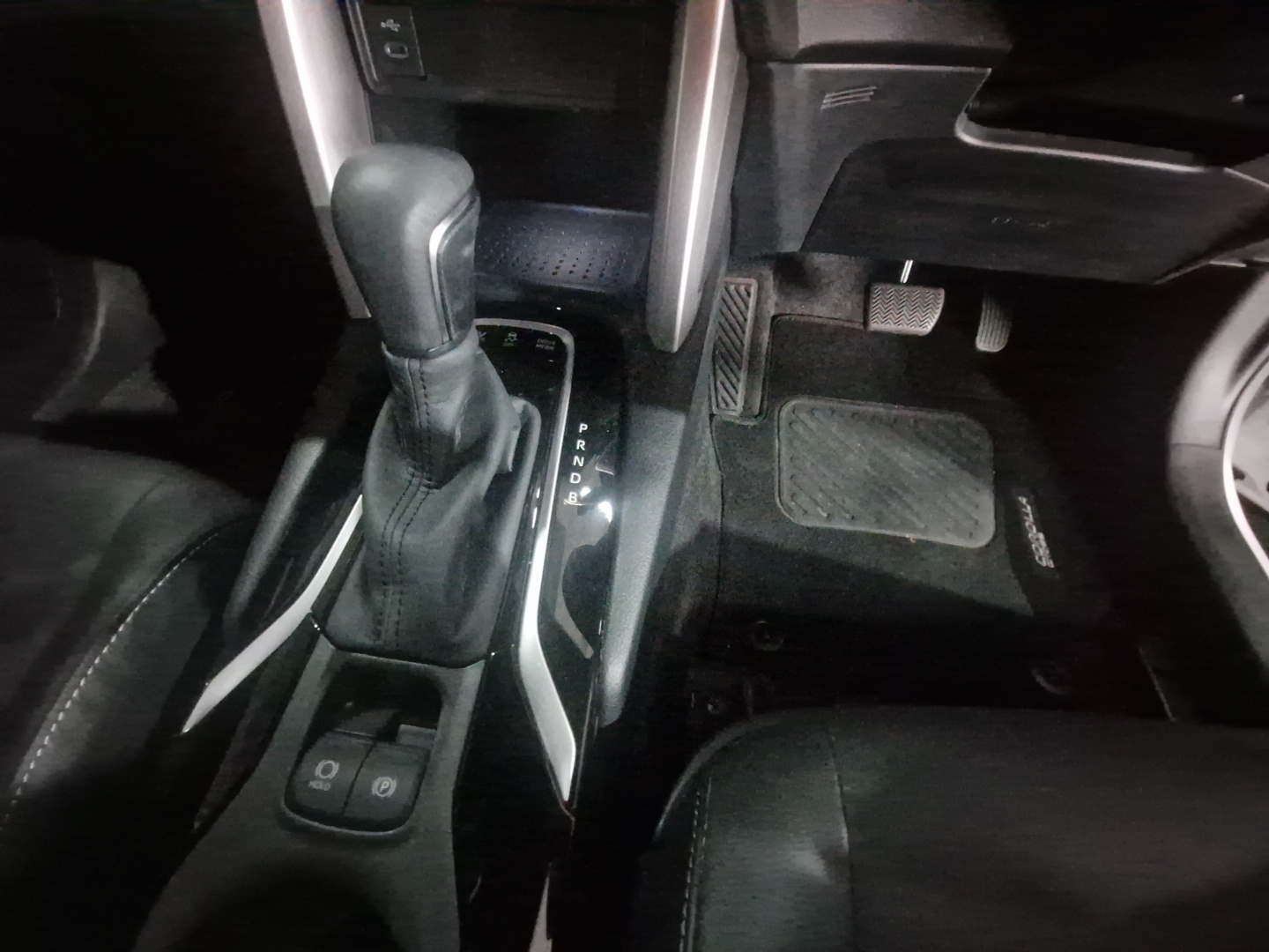 Toyota COROLLA CROSS 1.8 HEV XR