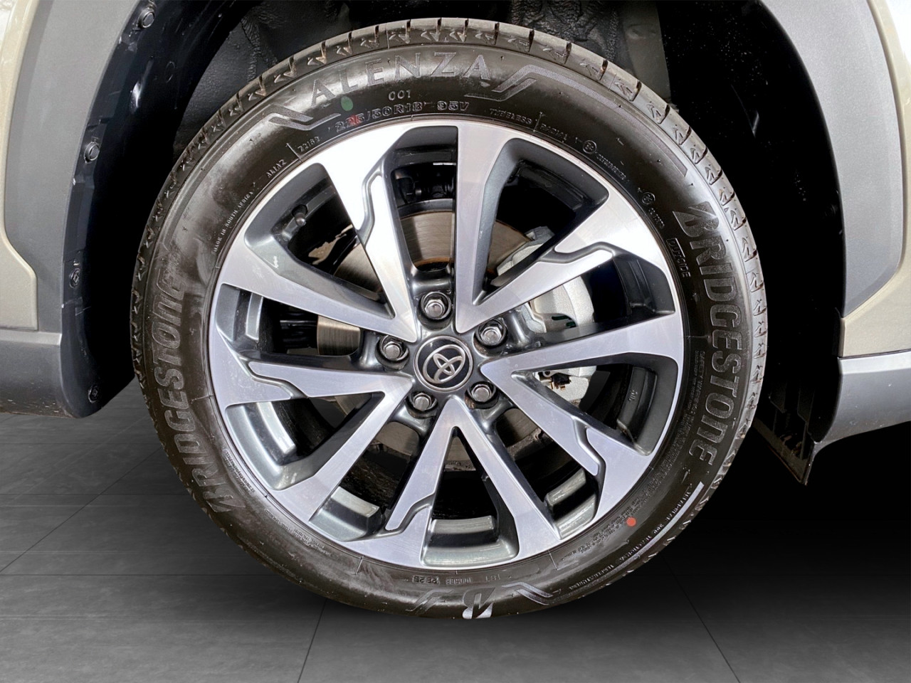 Toyota COROLLA CROSS 1.8 HEV XR