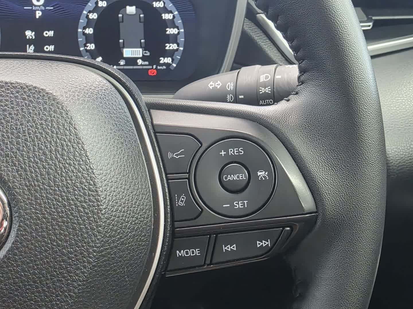 Toyota COROLLA CROSS 1.8 HEV XR