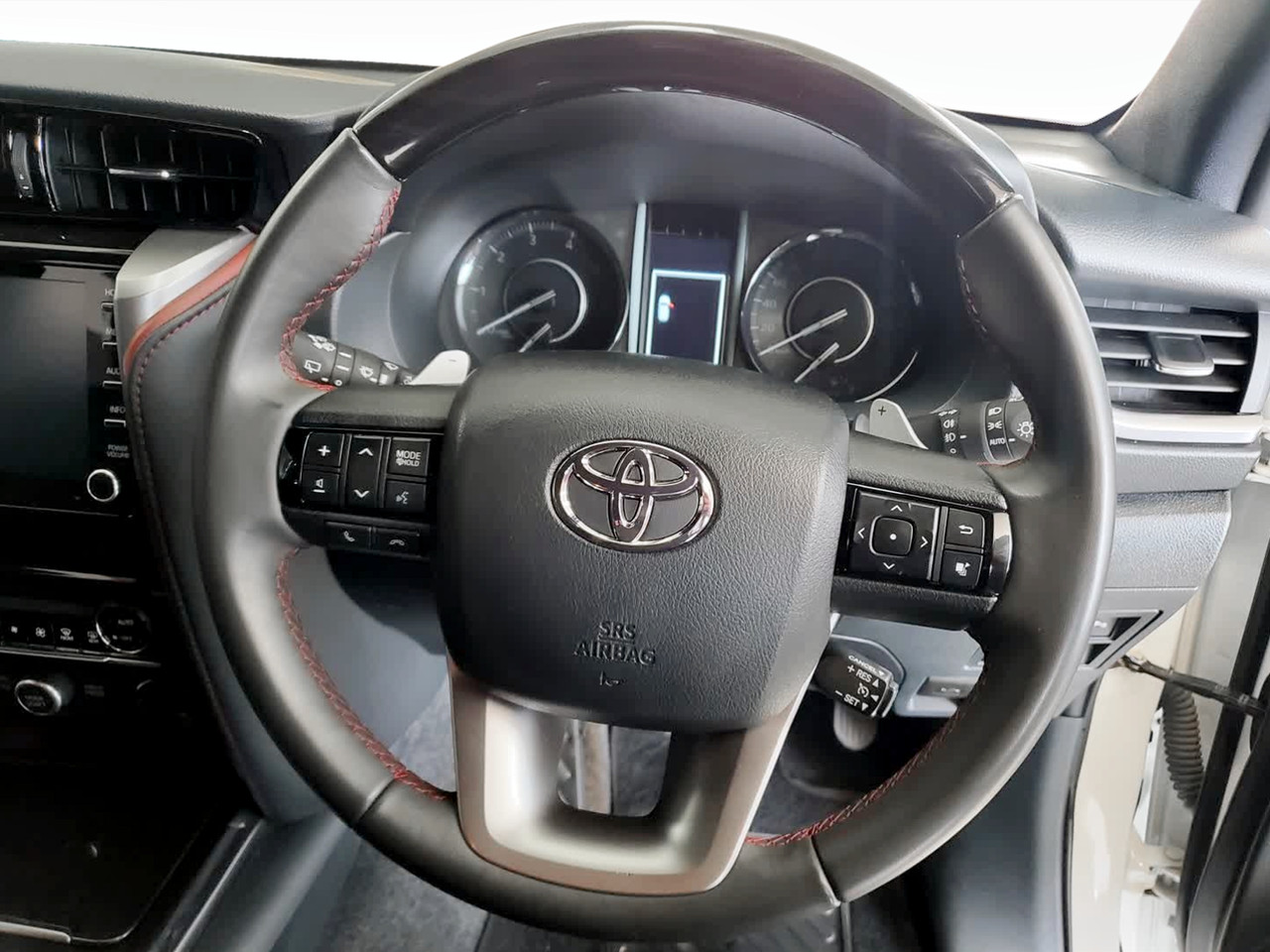 Toyota Fortuner 2.8GD-6 48V 4X4