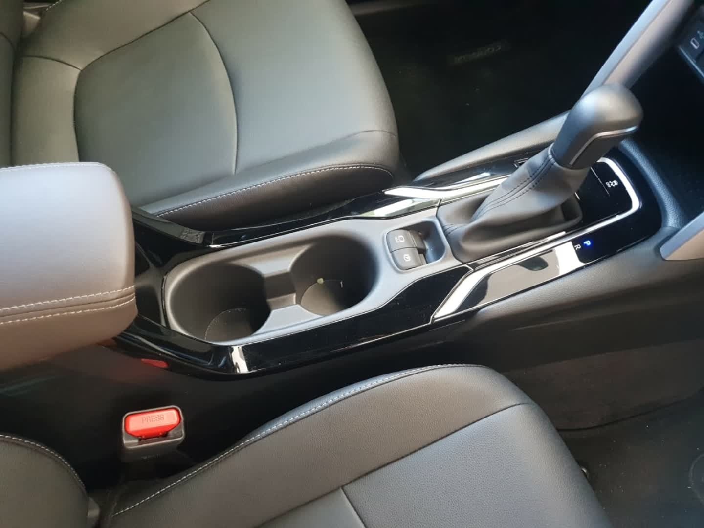 Toyota COROLLA CROSS 1.8 XS