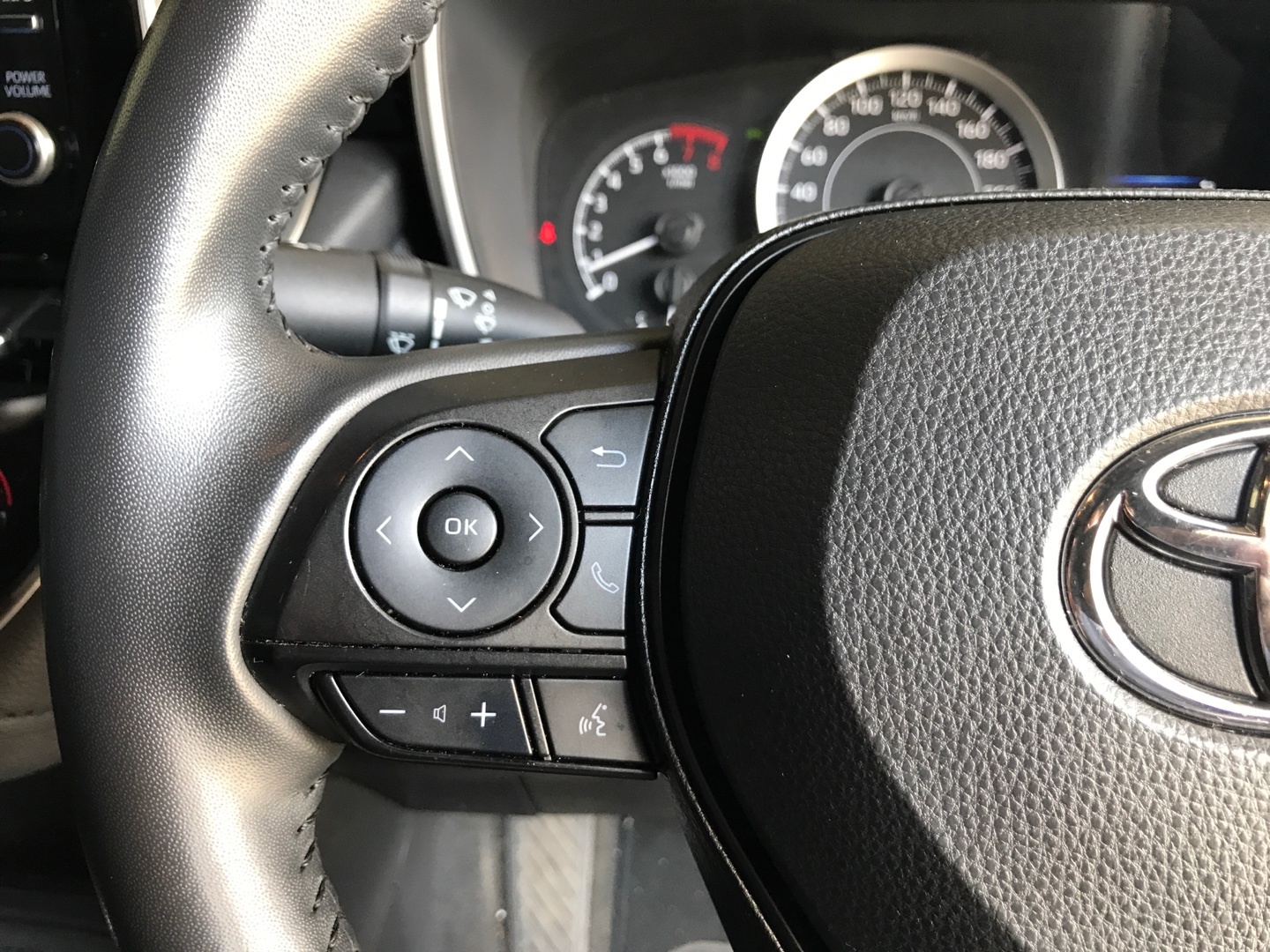 Toyota Corolla 1.8 XS CVT