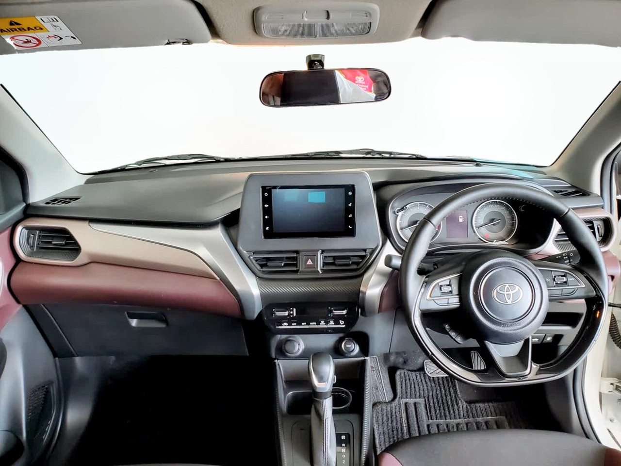 Toyota STARLET CROSS 1.5 XS AUTO