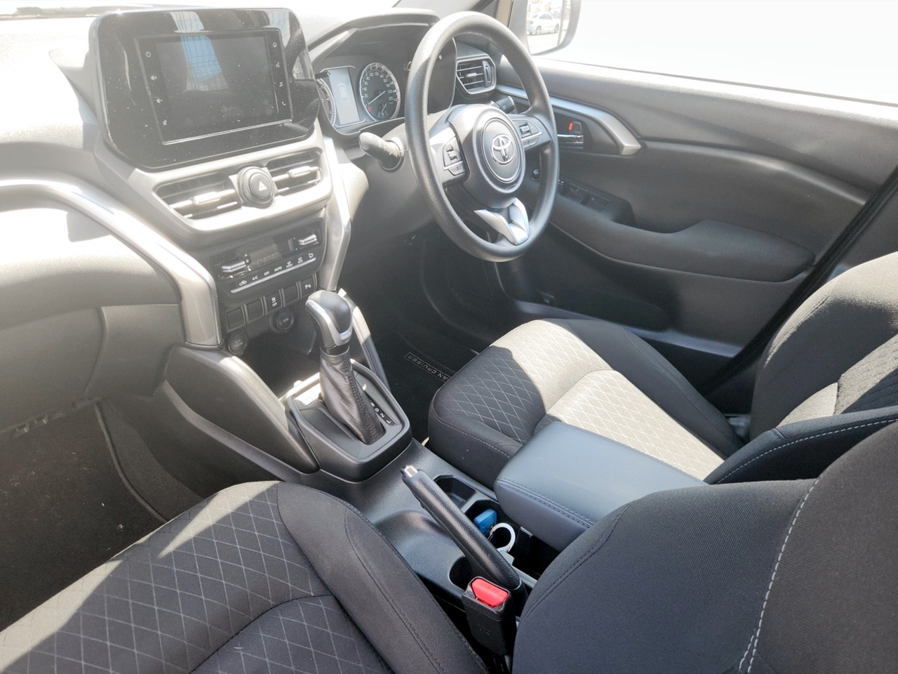 Toyota Urban Cruiser 1.5 XR AUTO
