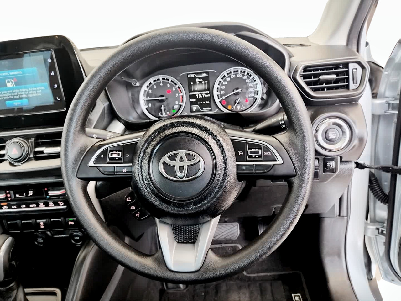 Toyota Urban Cruiser 1.5 XR AUTO