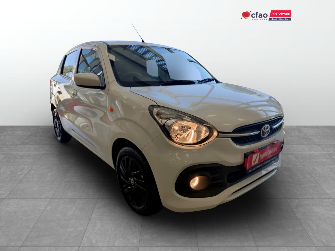 Toyota Vitz 1.0 XR AUTO