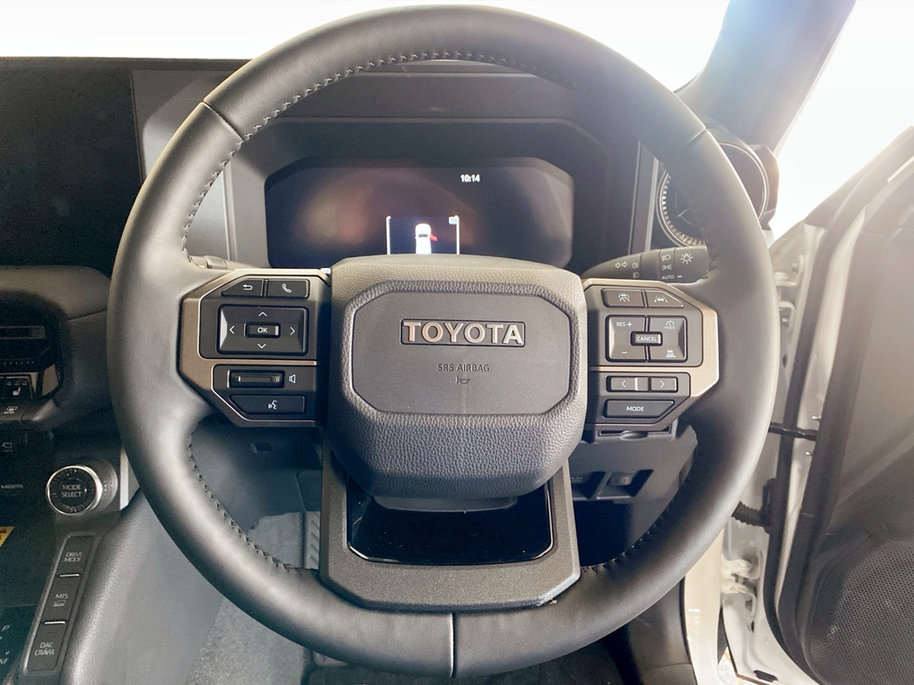 Toyota Land Cruiser Prado 2.8GD VX-R