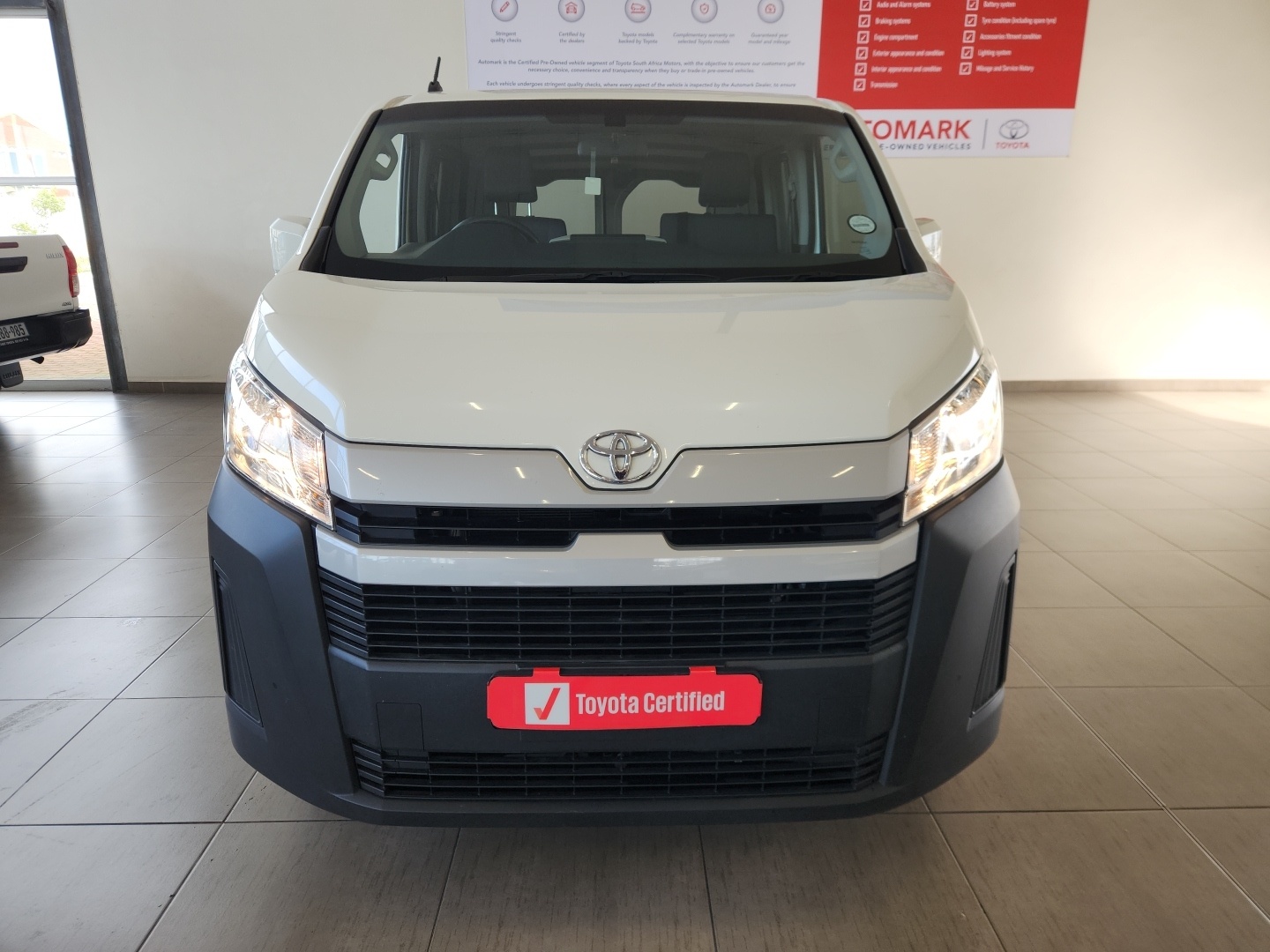 Toyota QUANTUM 2.8 LWB PANEL VAN MANUAL