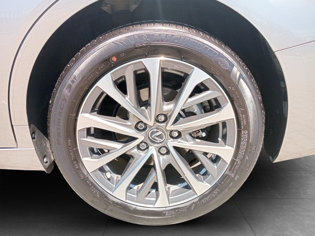 Lexus ES 250 EX