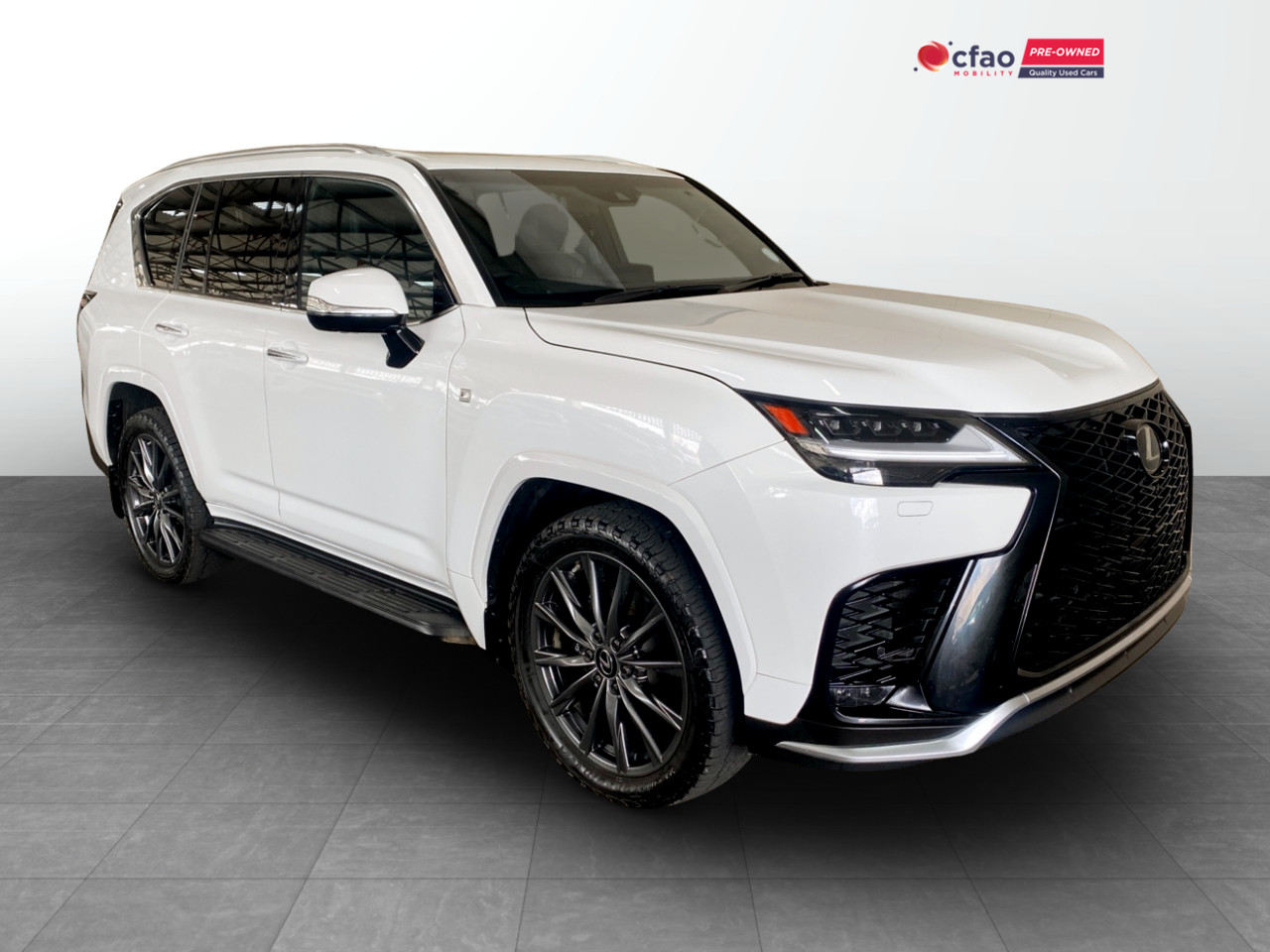 Lexus LX 600 F SPORT