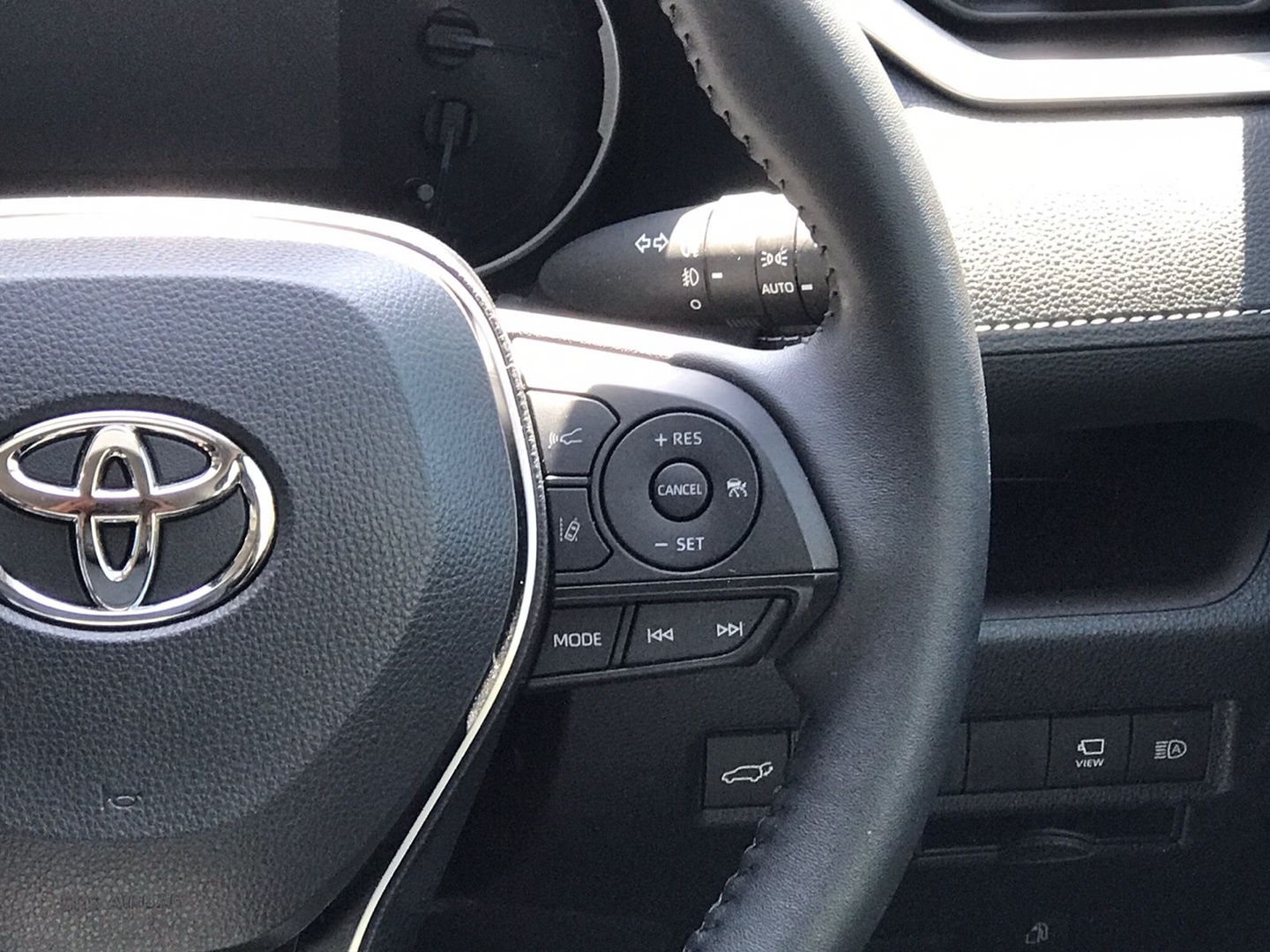 Toyota RAV4 2.5 HYBRID VX E-FOUR