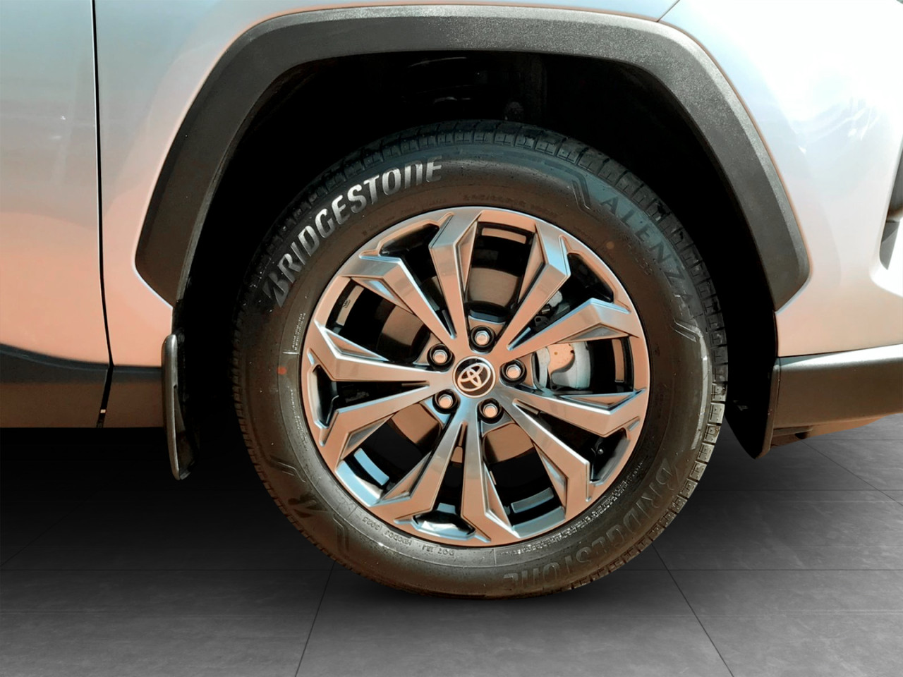 Toyota RAV4 2.5 HYBRID VX E-FOUR