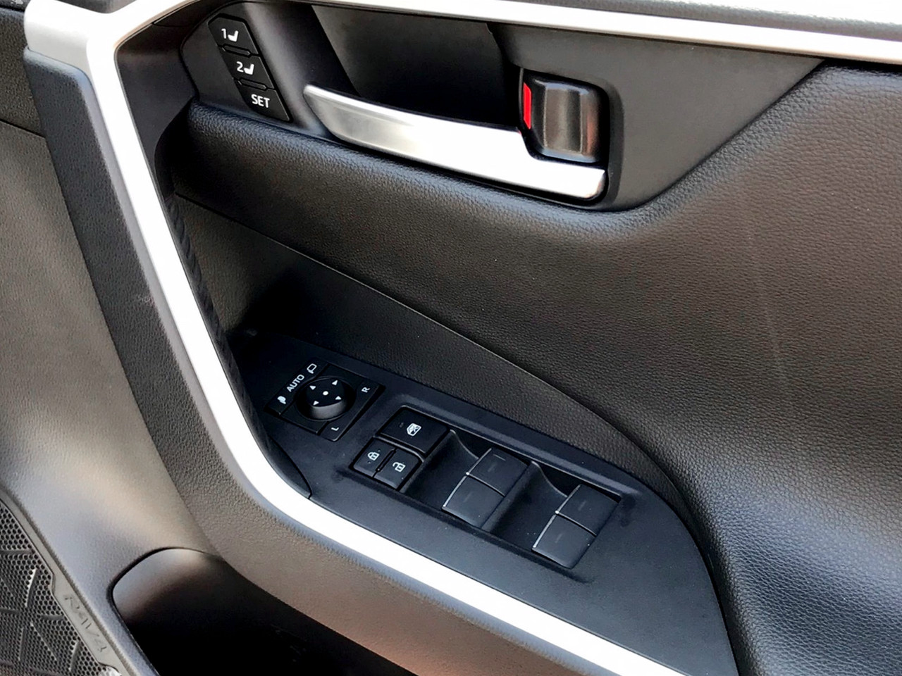 Toyota RAV4 2.5 HYBRID VX E-FOUR