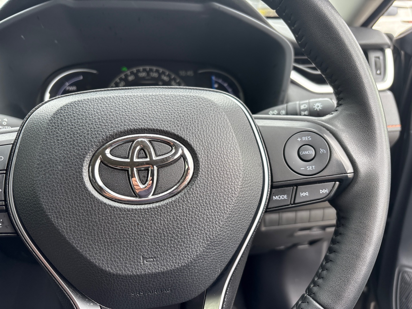 Toyota RAV4 2.5 HYBRID GX-R E-FOUR