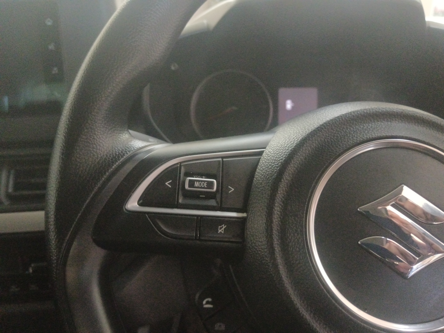 Suzuki Swift 1.2 GL+ AUTO