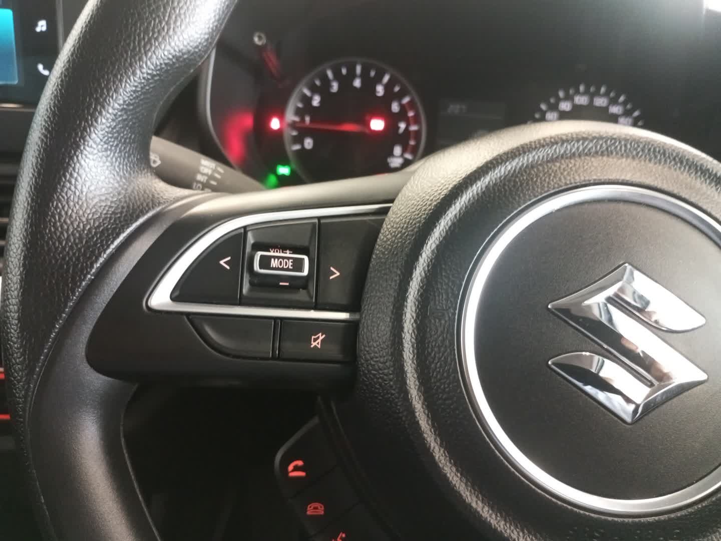 Suzuki Swift 1.2 GL+ AUTO