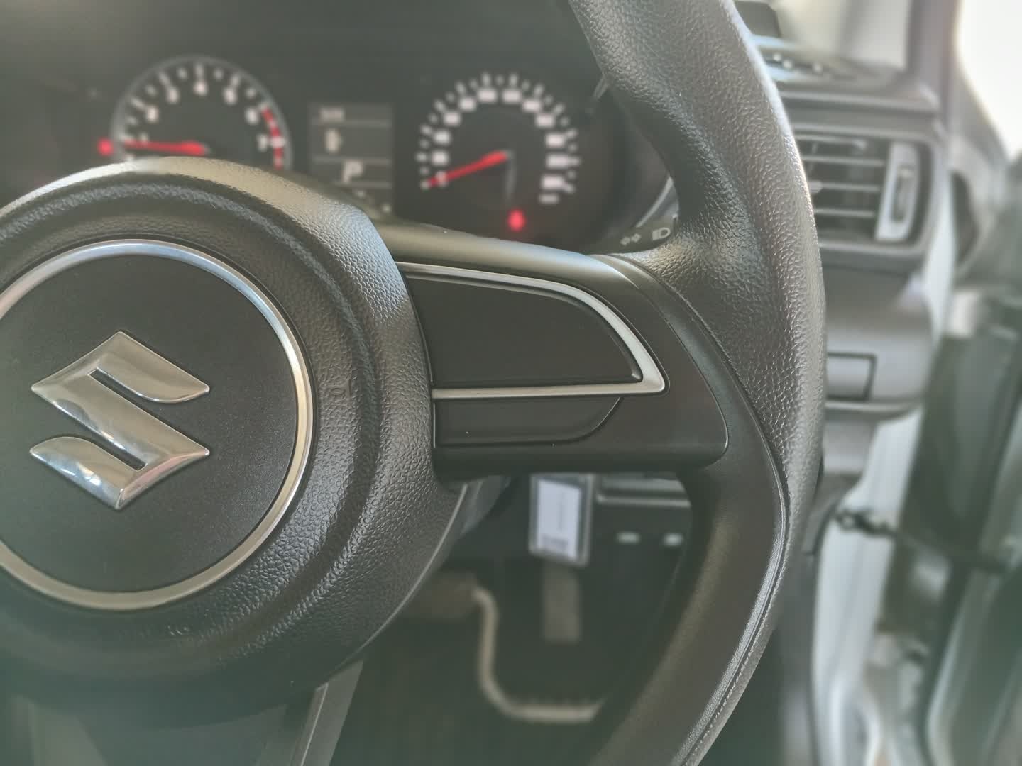 Suzuki Swift 1.2 GL+ AUTO