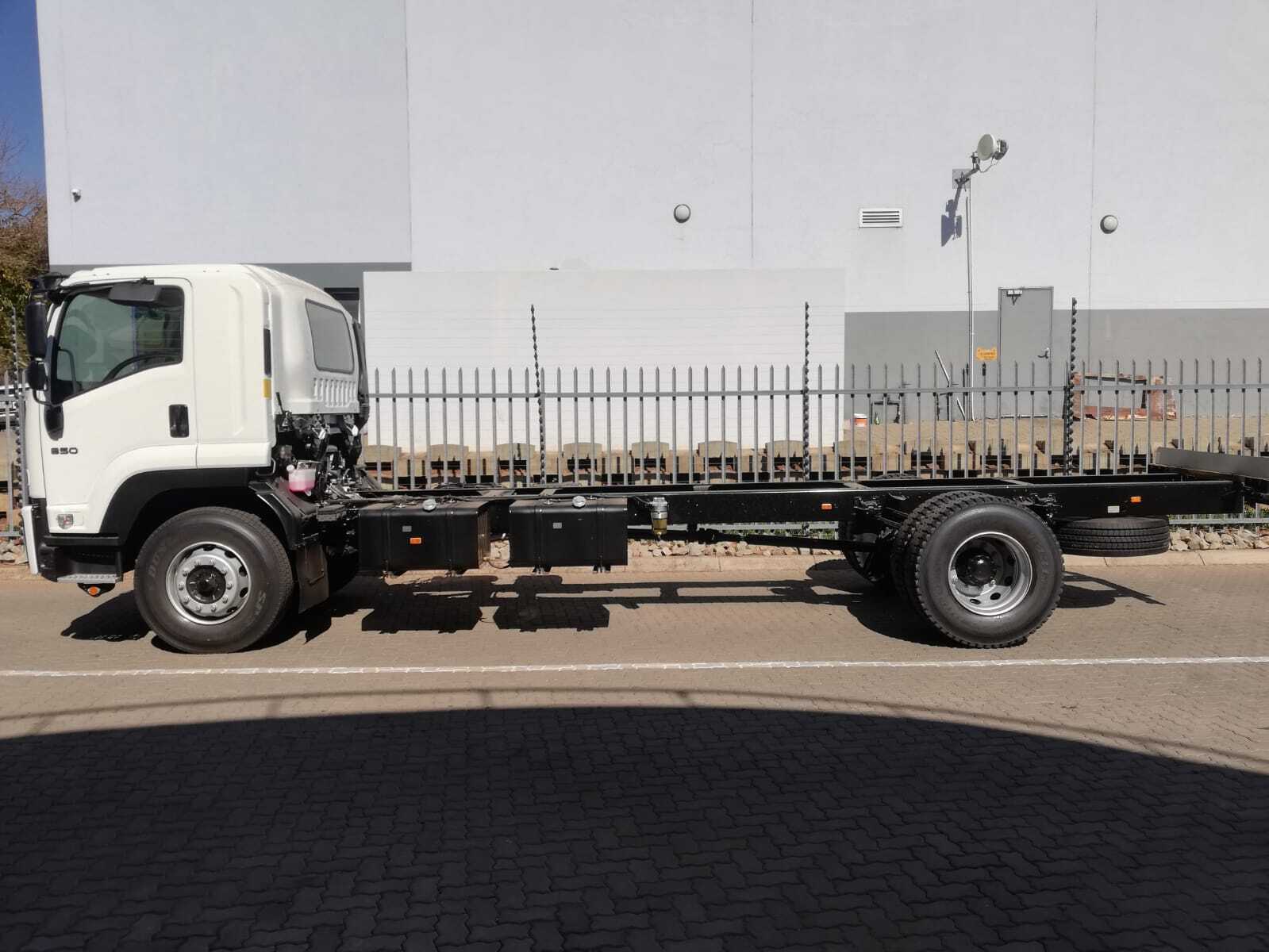 Isuzu F-SERIES FTR 850 AMT