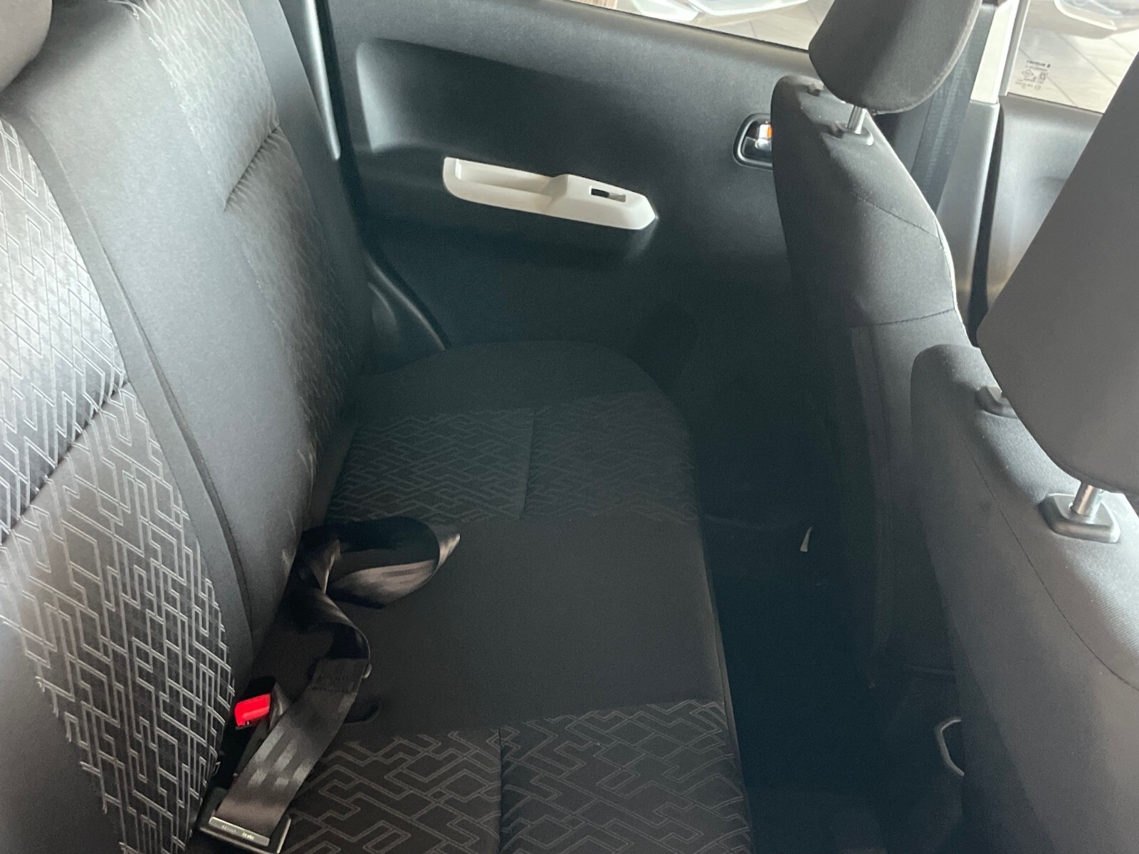 Suzuki Ignis 1.2 GLX 5MT