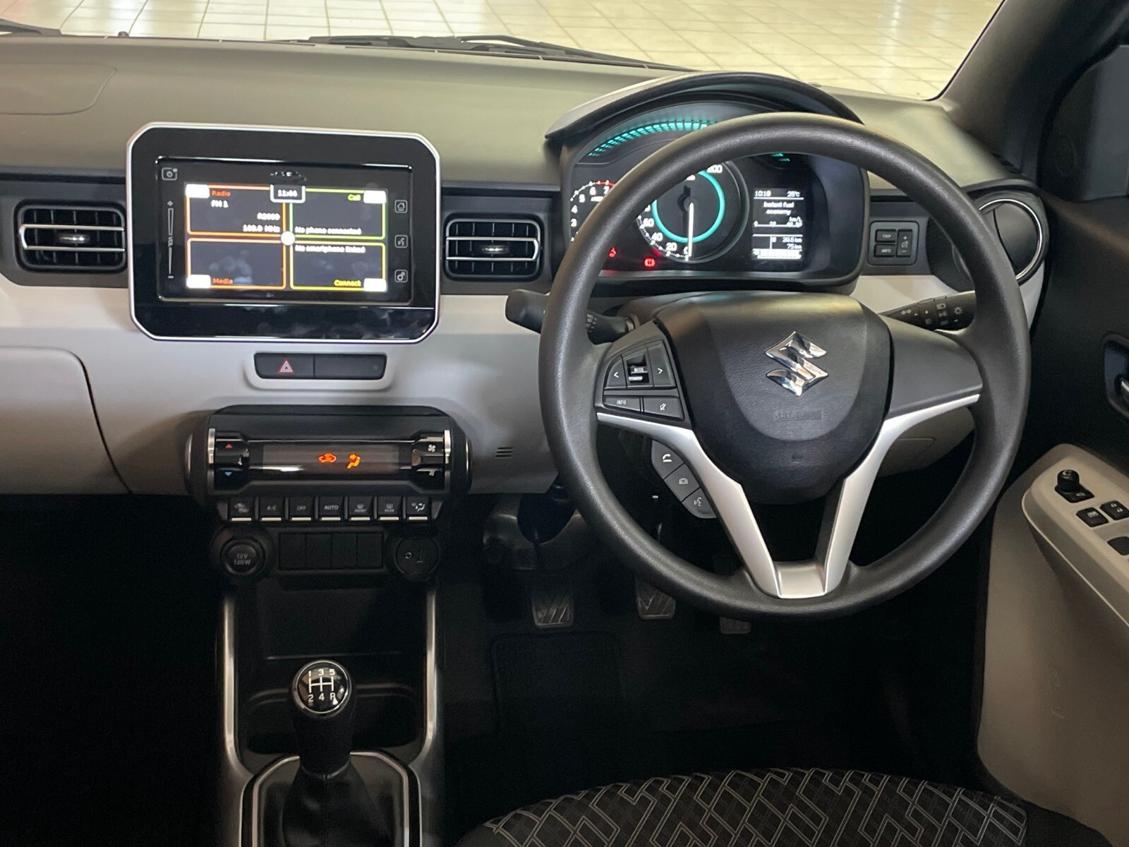 Suzuki Ignis 1.2 GLX 5MT