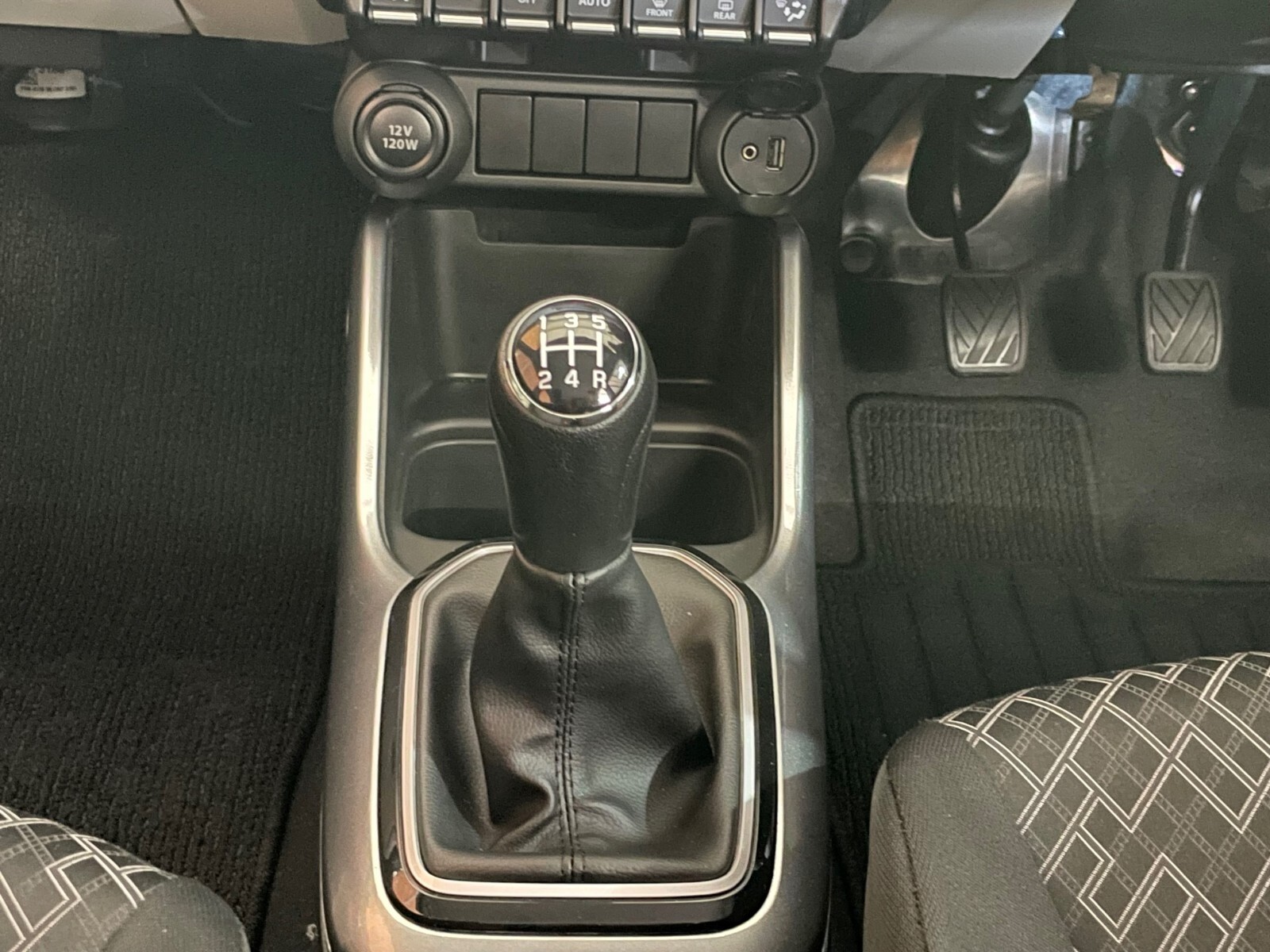 Suzuki Ignis 1.2 GLX 5MT