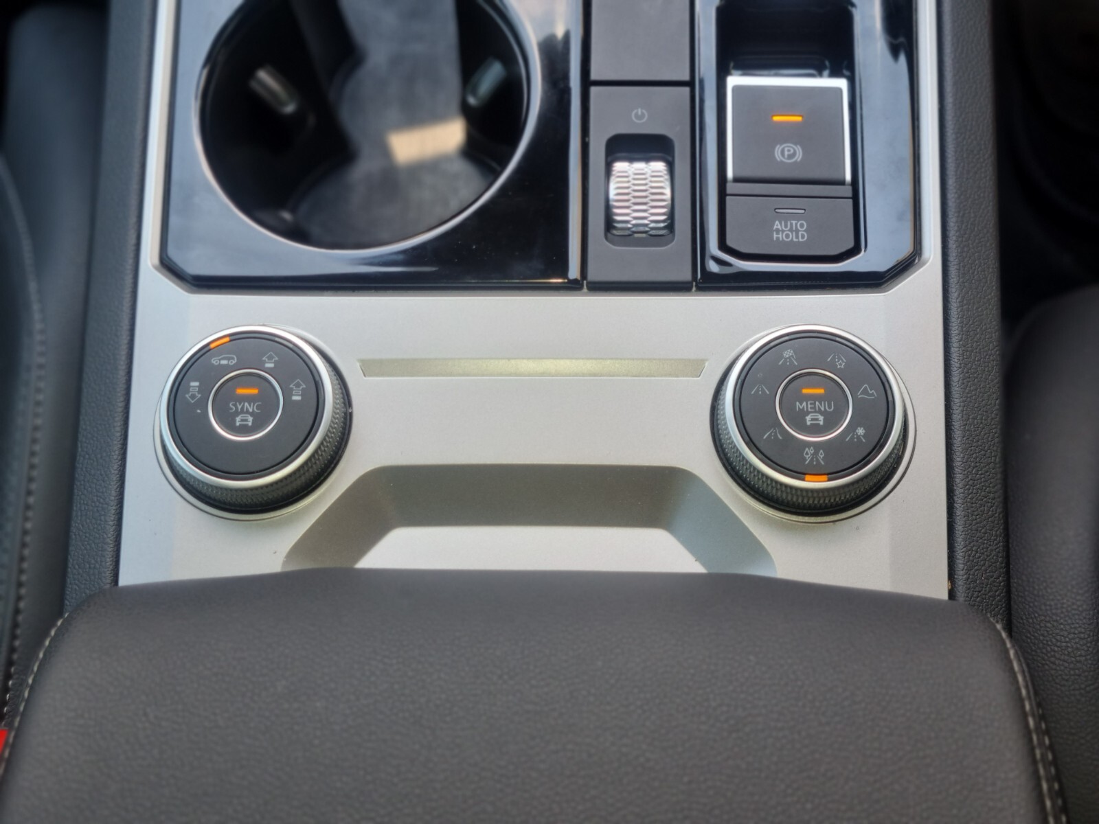 Volkswagen Touareg 3.0 TDI V6 EXECUTIVE