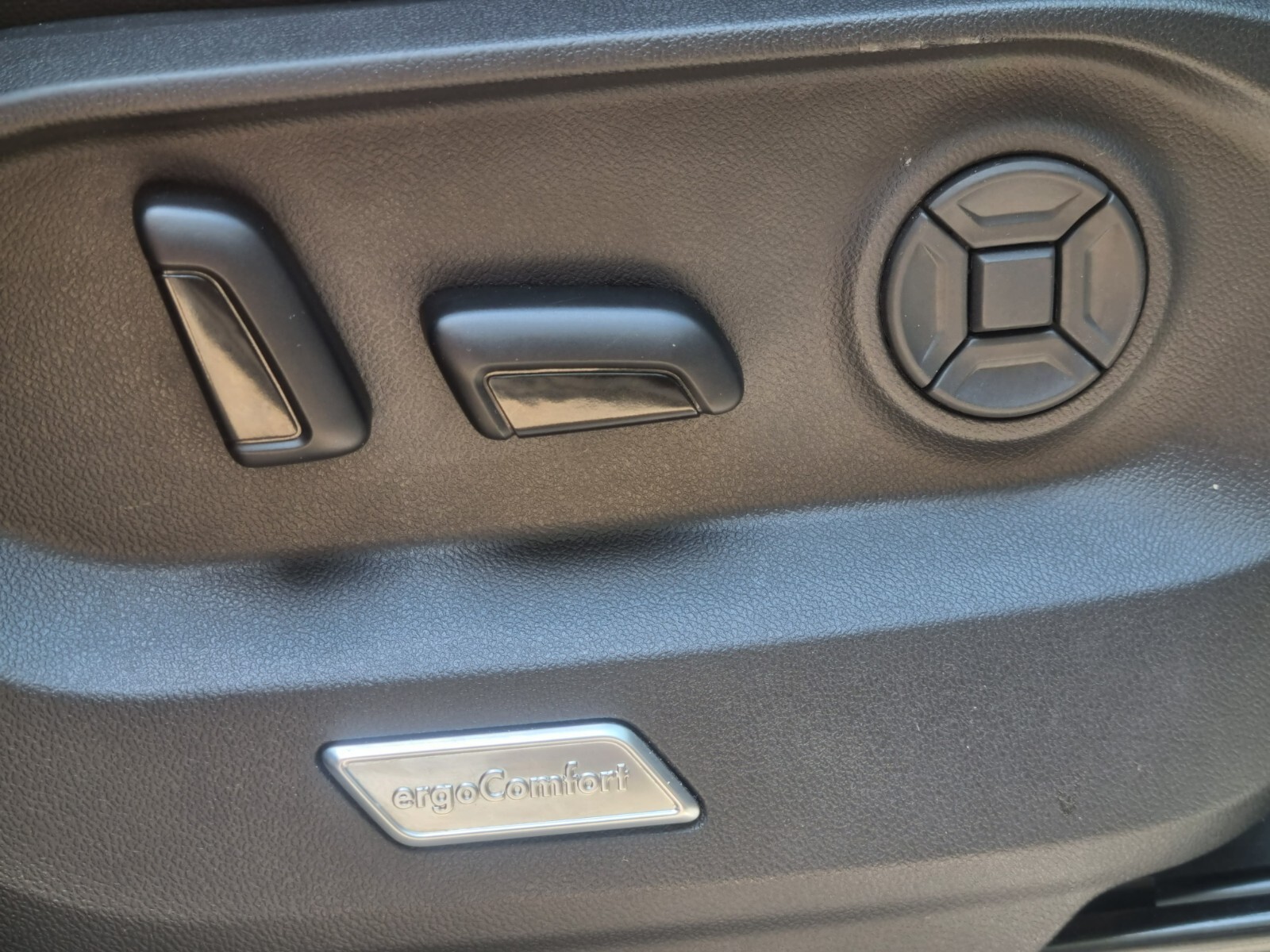 Volkswagen Touareg 3.0 TDI V6 EXECUTIVE