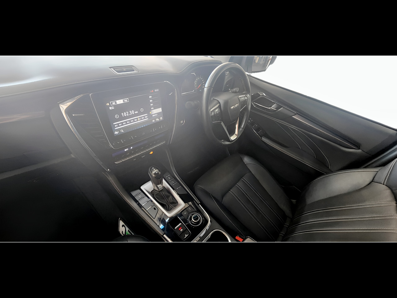 Isuzu MU-X 3.0D LSE  4X4 A/T