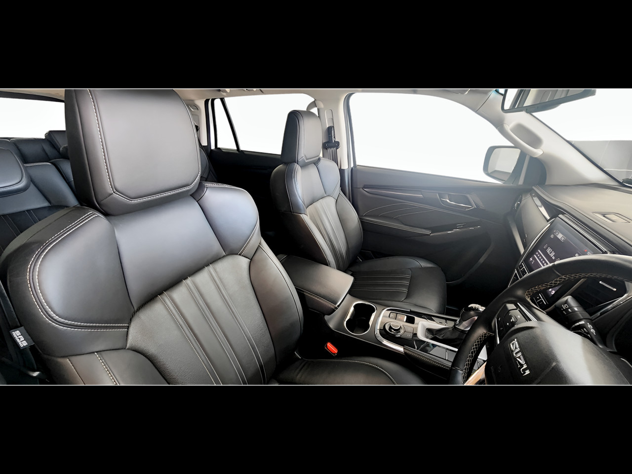 Isuzu MU-X 3.0D LSE  4X4 A/T