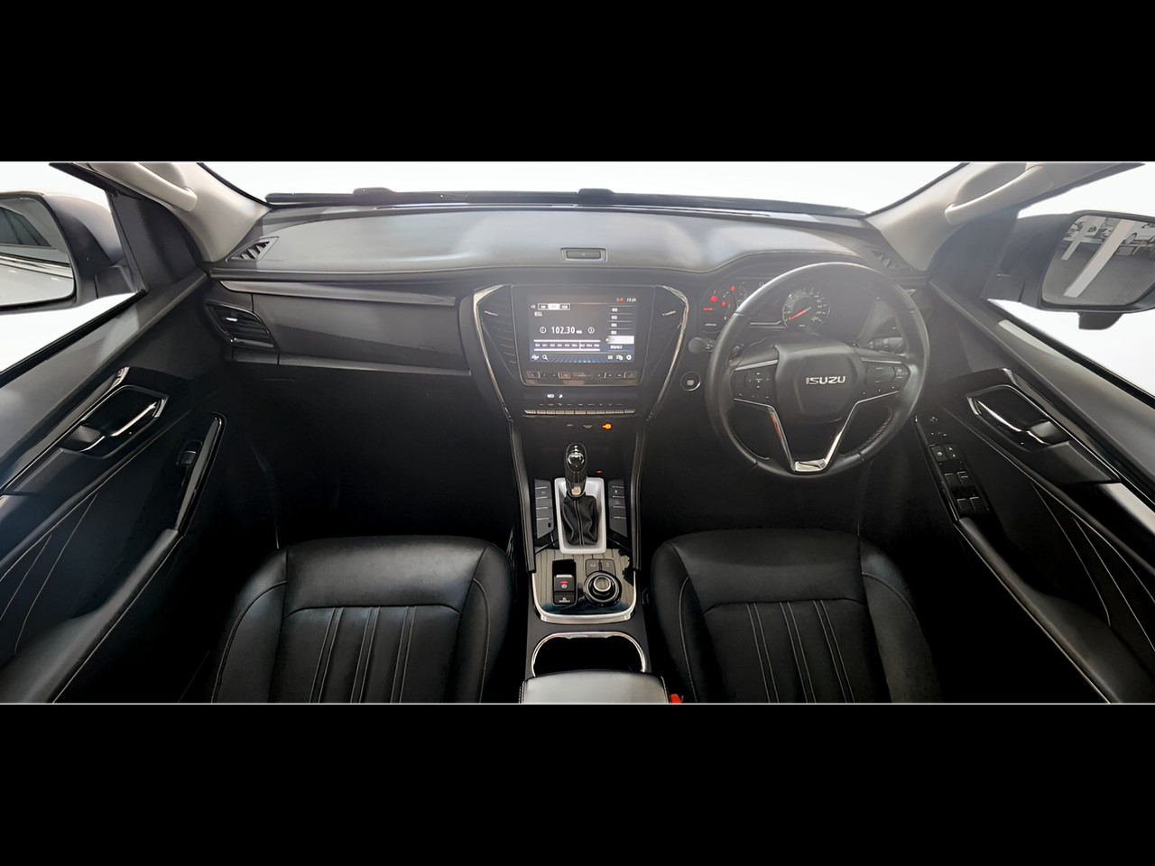 Isuzu MU-X 3.0D LSE  4X4 A/T