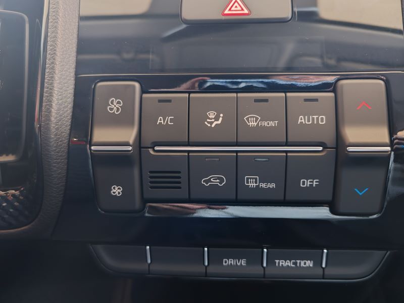 Kia SONET 1.0T EX+ A/T