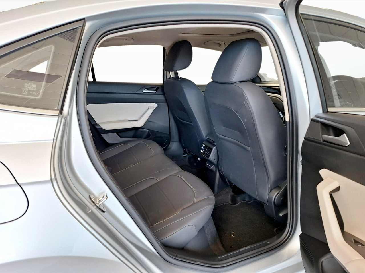 Volkswagen Polo 1.0 TSI STYLE TIPTRONIC