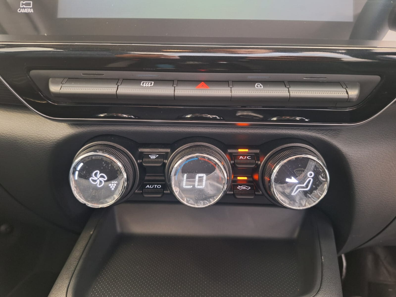 Nissan MAGNITE 1.0 ACENTA MANUAL