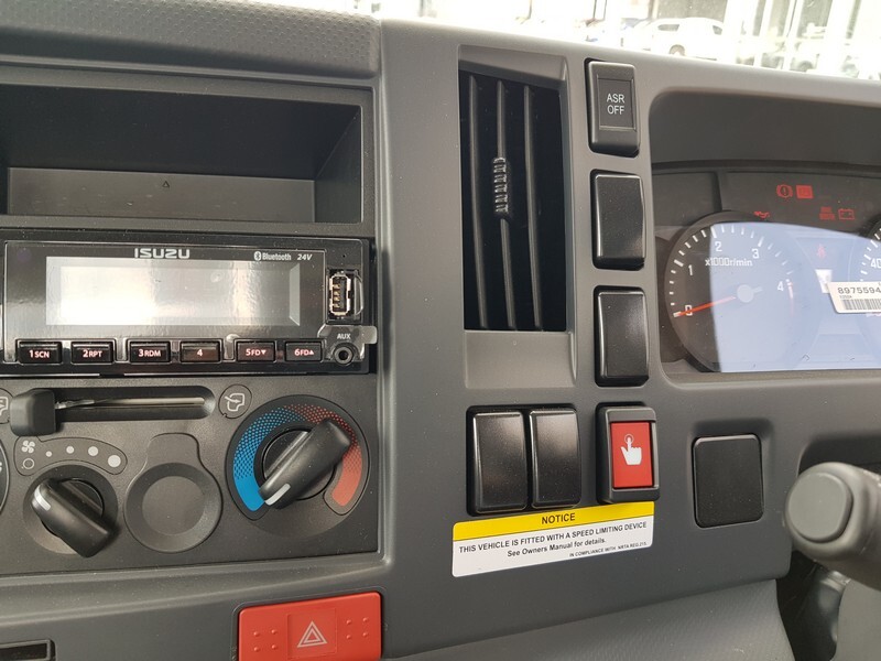 Isuzu N-Series NPR 275 AMT