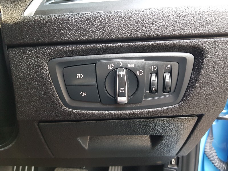 BMW 1 Series 118i 5-door auto