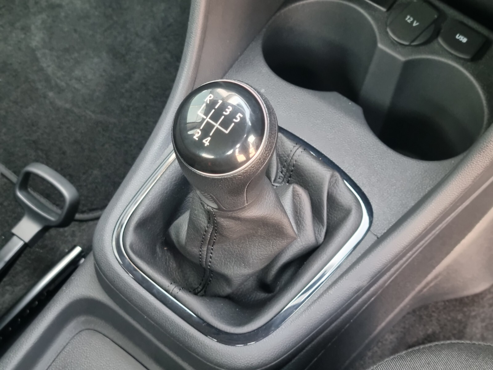 Volkswagen POLO VIVO HATCH 1.4 LIFE