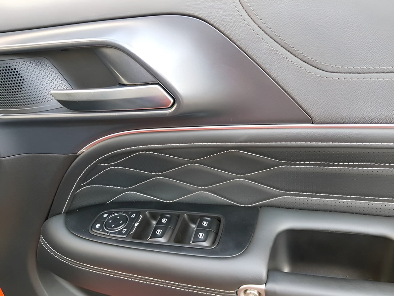 GWM TANK 300 2.0T HEV SUPER LUXURY 4WD