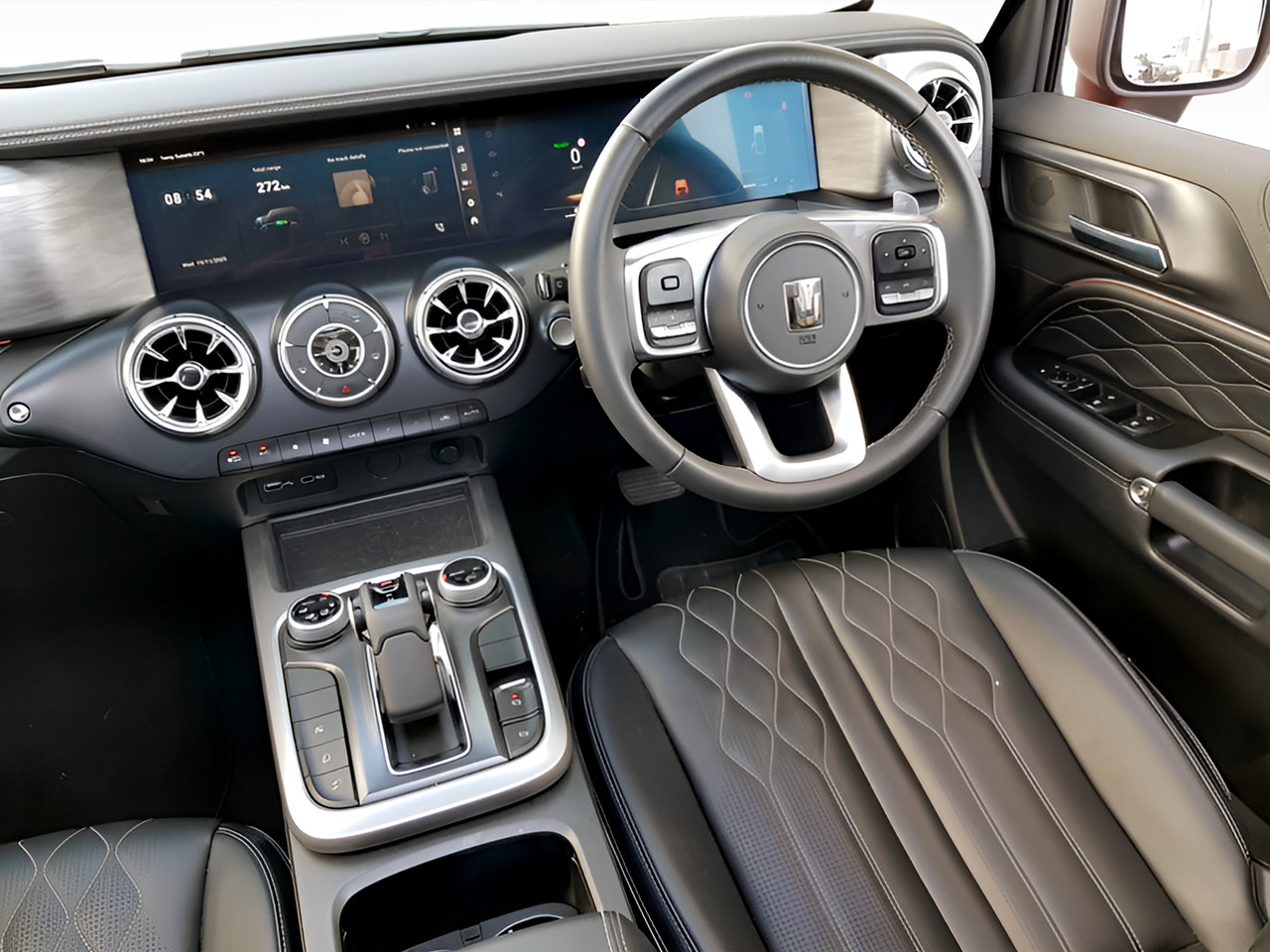 GWM TANK 300 2.0T HEV SUPER LUXURY 4WD