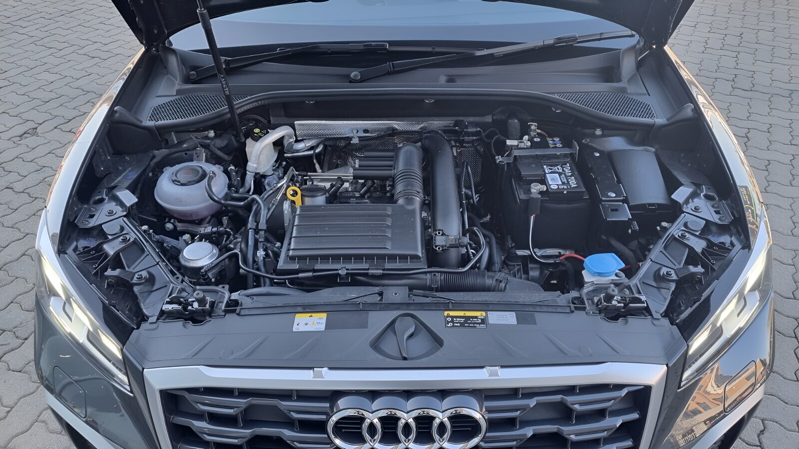 Audi Q2 35TFSI URBAN EDITION