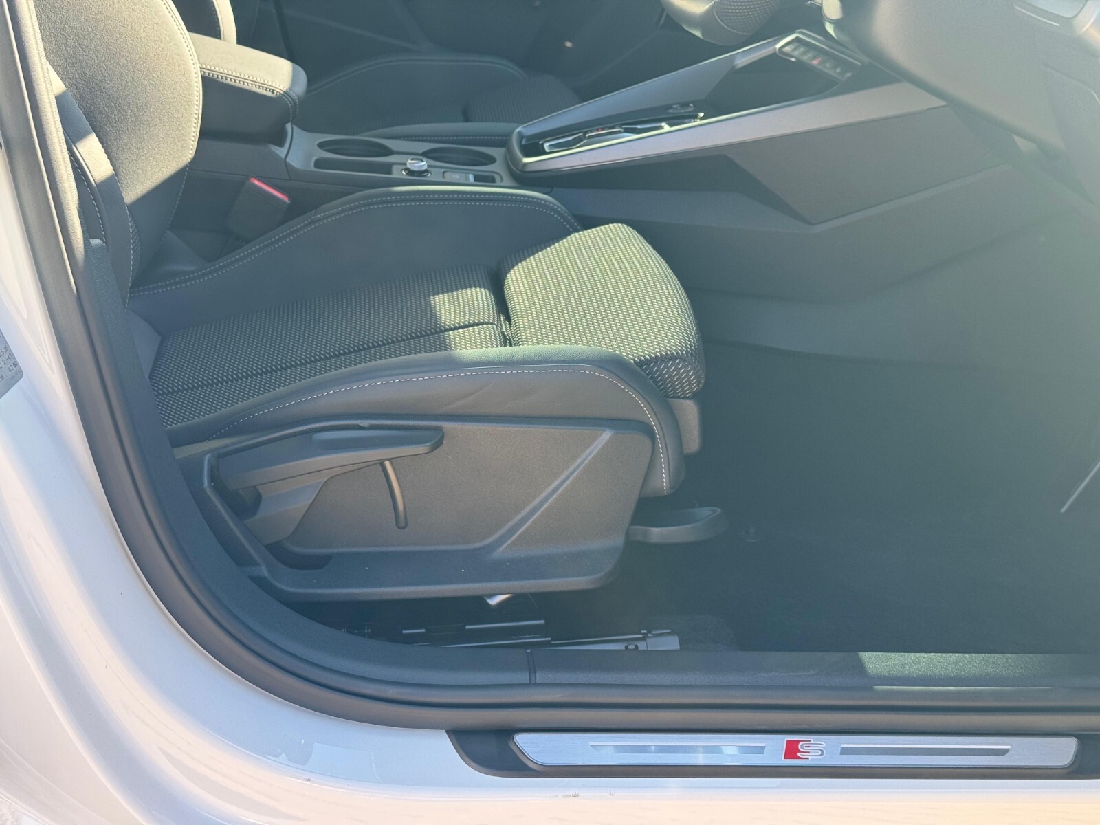 Audi A3 SEDAN 35TFSI S LINE