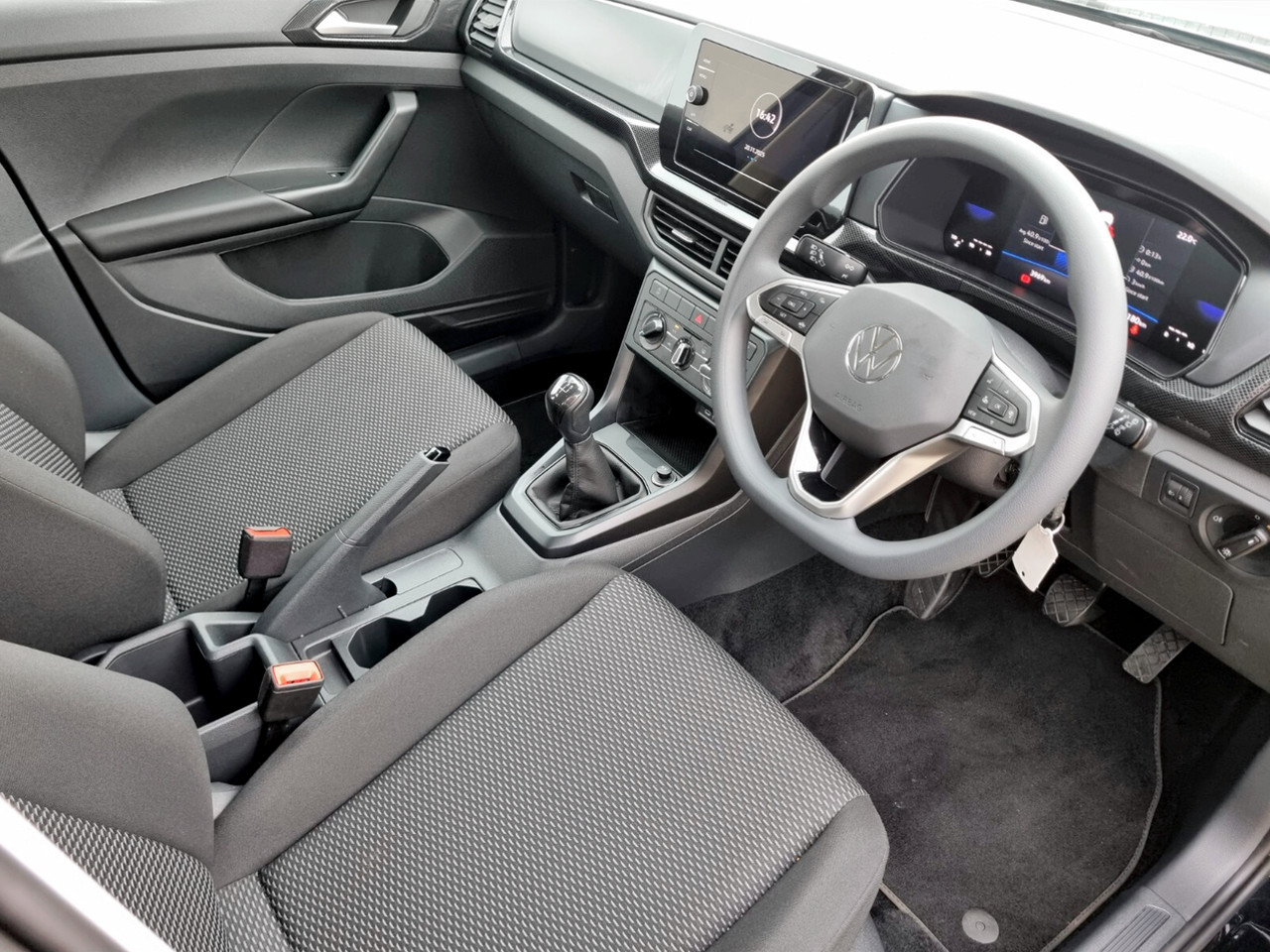 Volkswagen T-cross 1.0TSI MANUAL