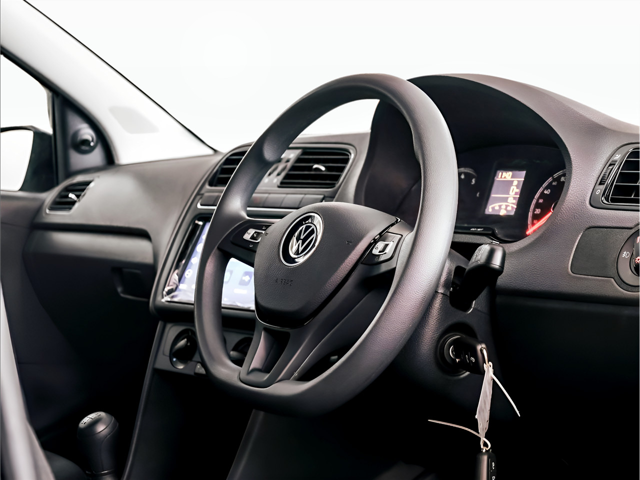 Volkswagen POLO VIVO HATCH 1.4