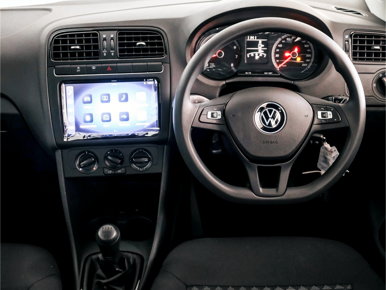Volkswagen POLO VIVO HATCH 1.4