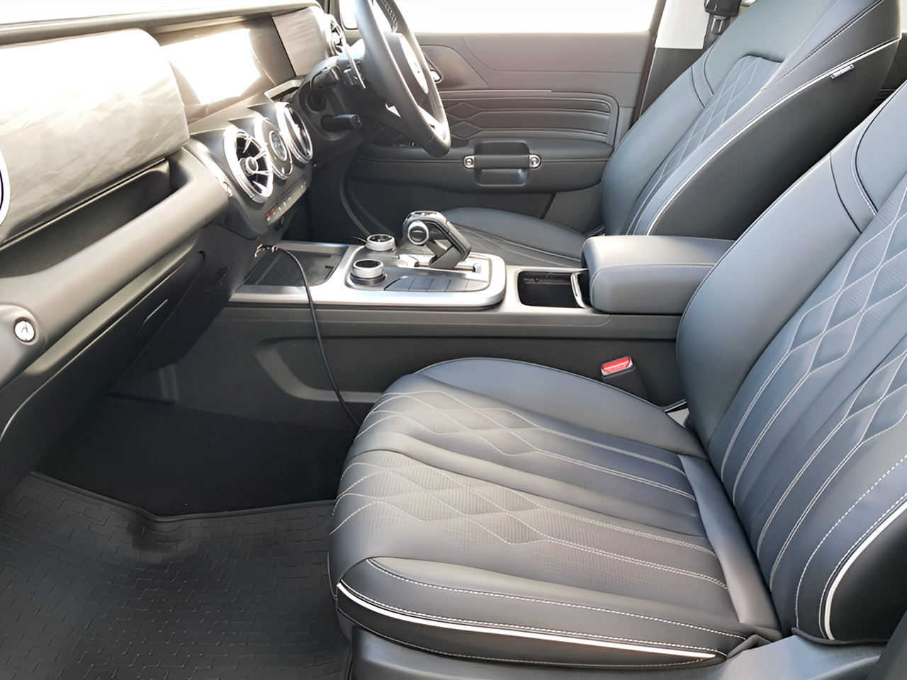 GWM TANK 300 2.4T LUXURY
