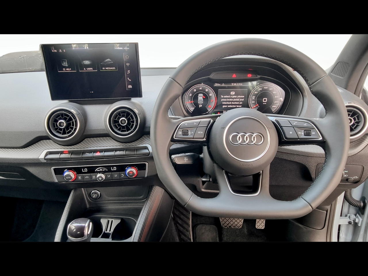 Audi Q2 35TFSI BLACK EDITION