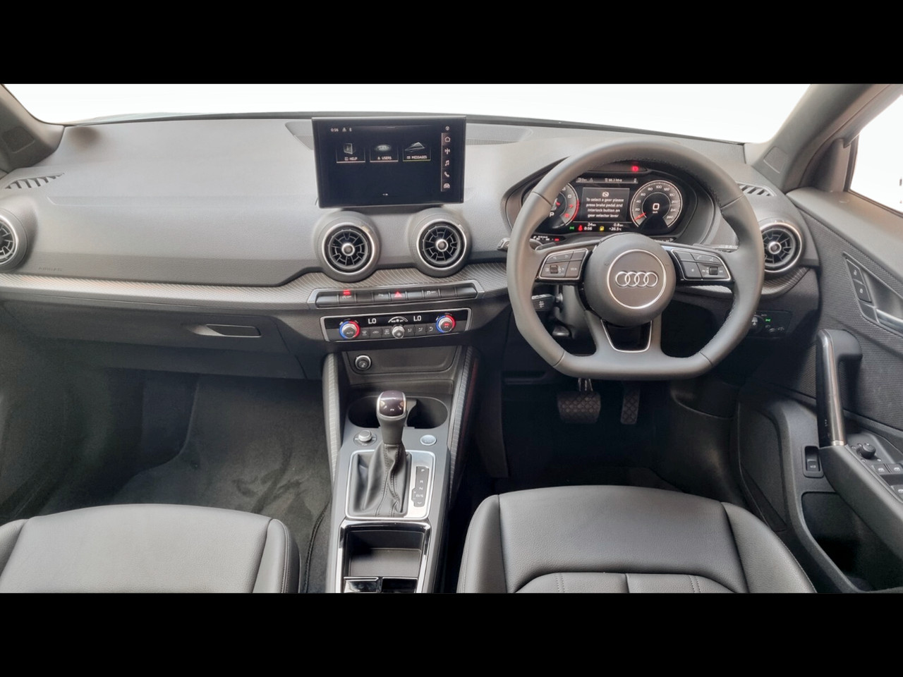 Audi Q2 35TFSI BLACK EDITION