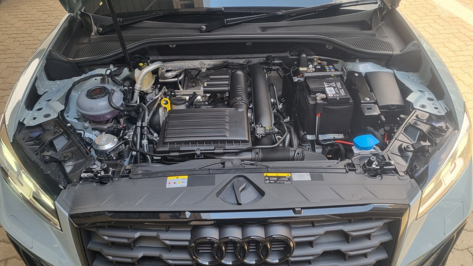 Audi Q2 35TFSI BLACK EDITION