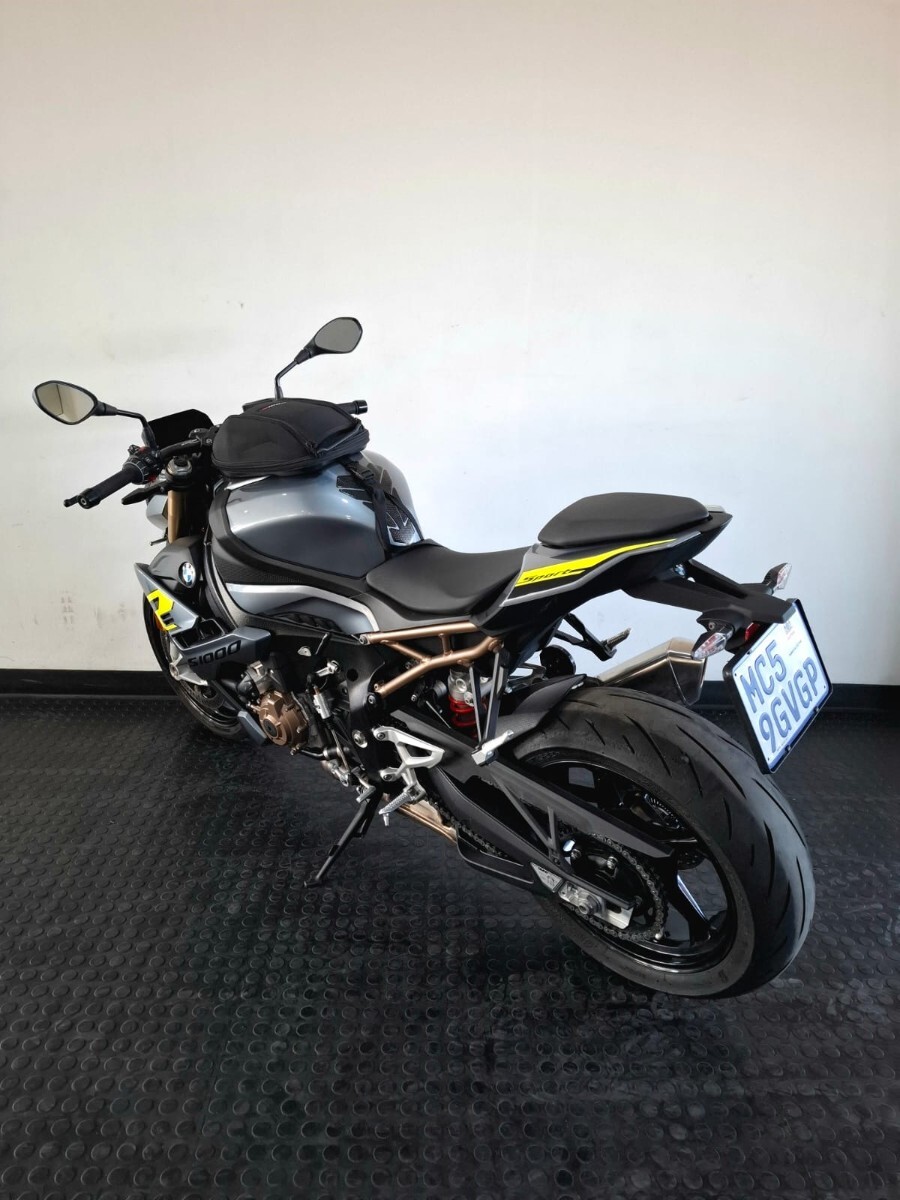 BMW S1000 R STYLE PASSION