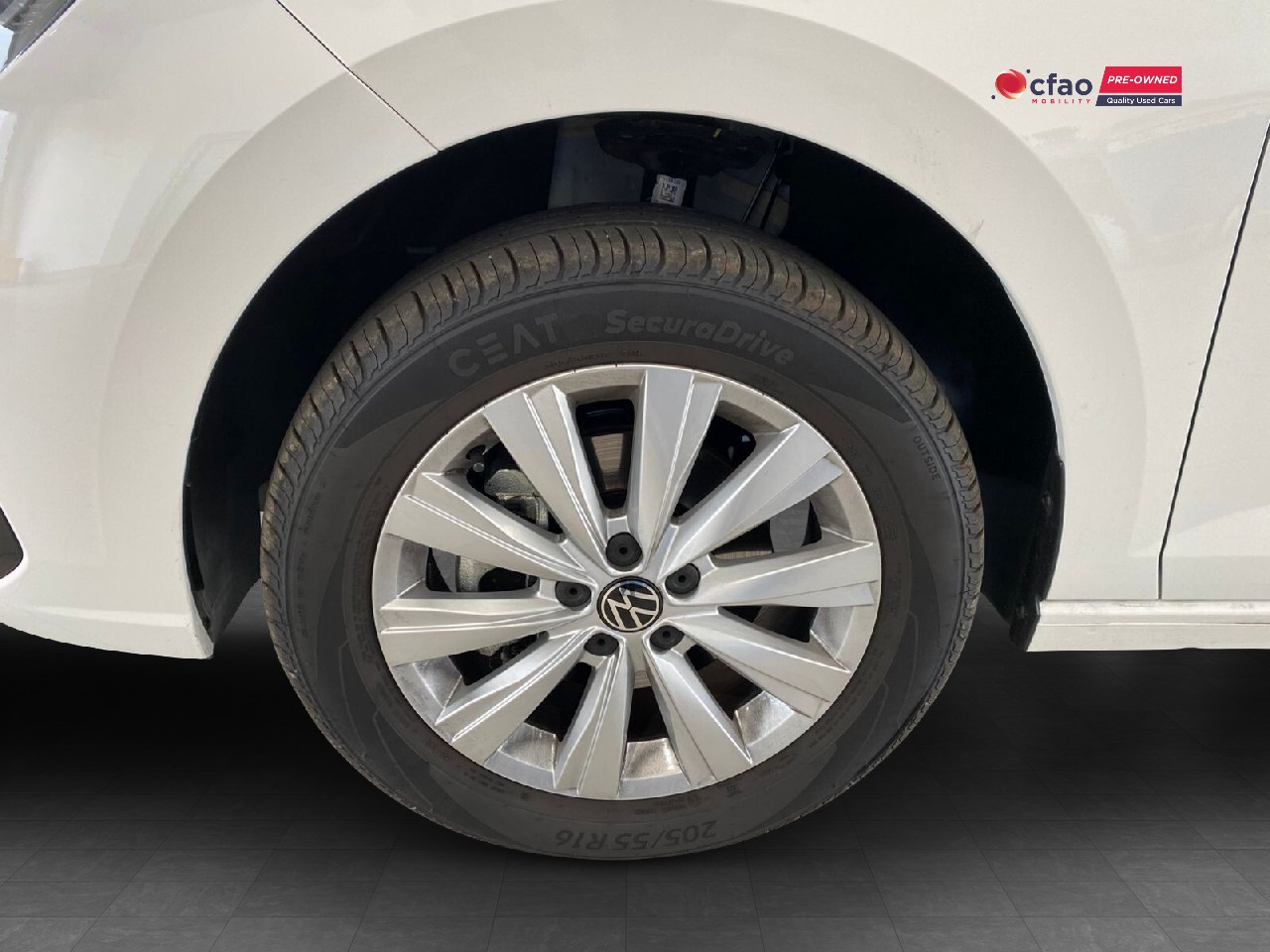 Volkswagen Polo SEDAN 1.0TSI LIFE